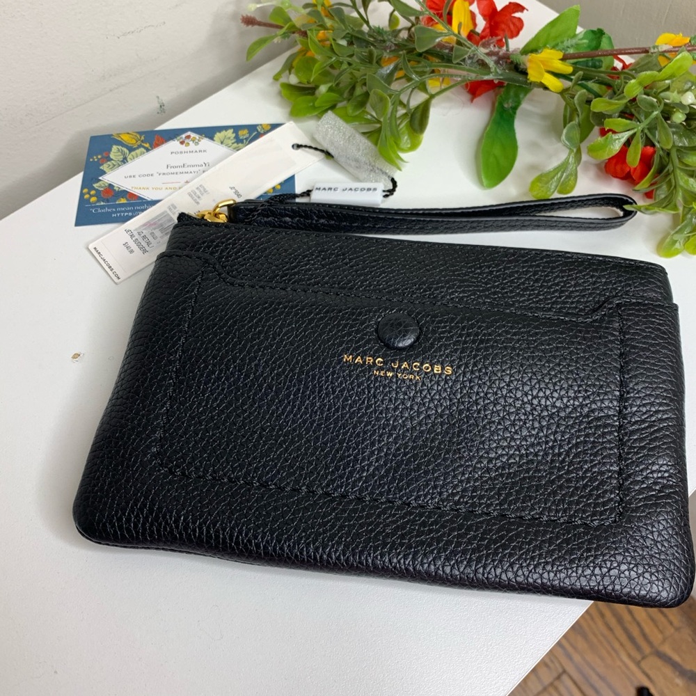 Marc Jacobs Empire City Wristlet